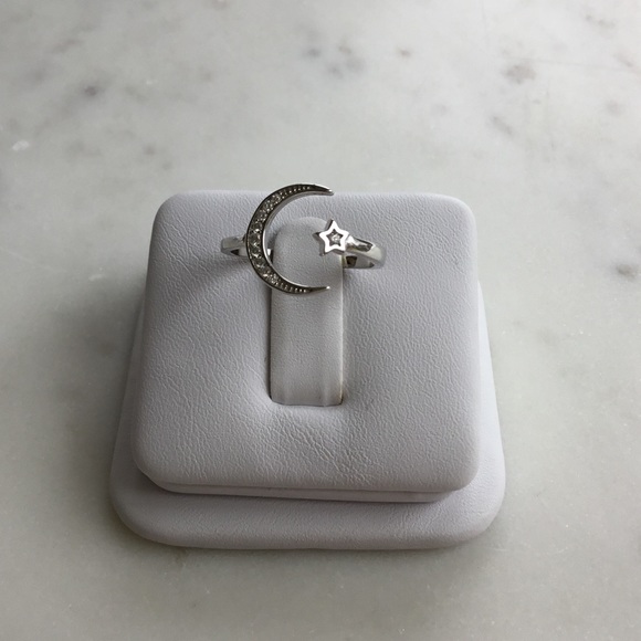 Sterling Silver CZ Ring - Moon and Star - Picture 3 of 14